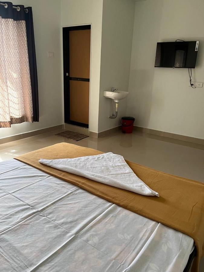 Shree Maldatta House Vaishet Εξωτερικό φωτογραφία
